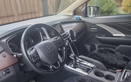 Mitsubishi Xpander, 2022 год, 2 050 000 рублей, 6 фотография