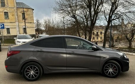 Hyundai Solaris II рестайлинг, 2011 год, 799 999 рублей, 6 фотография