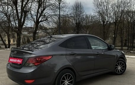 Hyundai Solaris II рестайлинг, 2011 год, 799 999 рублей, 2 фотография