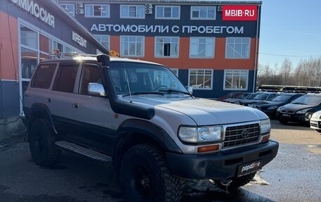 Toyota Land Cruiser 80 рестайлинг, 1997 год, 1 700 000 рублей, 3 фотография