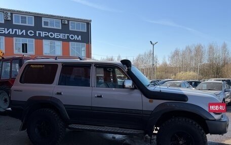 Toyota Land Cruiser 80 рестайлинг, 1997 год, 1 700 000 рублей, 6 фотография