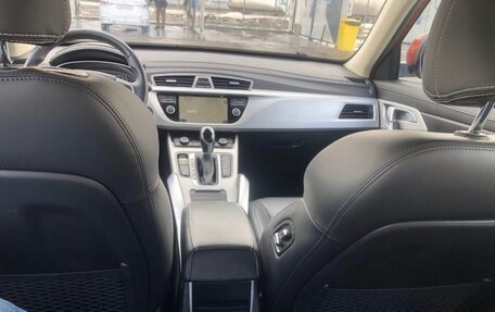 Geely Atlas I, 2019 год, 1 600 000 рублей, 12 фотография