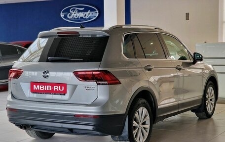 Volkswagen Tiguan II, 2017 год, 2 390 000 рублей, 5 фотография