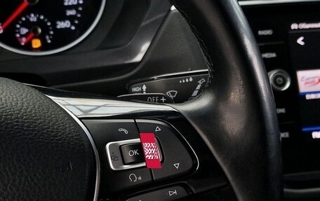 Volkswagen Tiguan II, 2017 год, 2 390 000 рублей, 13 фотография