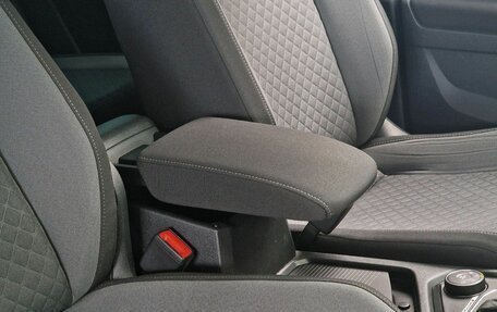 Volkswagen Tiguan II, 2017 год, 2 390 000 рублей, 22 фотография