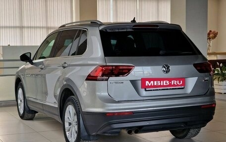 Volkswagen Tiguan II, 2017 год, 2 390 000 рублей, 7 фотография