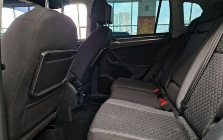 Volkswagen Tiguan II, 2017 год, 2 390 000 рублей, 29 фотография