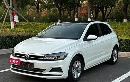 Volkswagen Polo, 2022 год, 1 280 000 рублей, 2 фотография