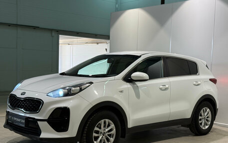 KIA Sportage IV рестайлинг, 2019 год, 2 000 000 рублей, 2 фотография