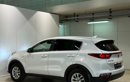 KIA Sportage IV рестайлинг, 2019 год, 2 000 000 рублей, 5 фотография