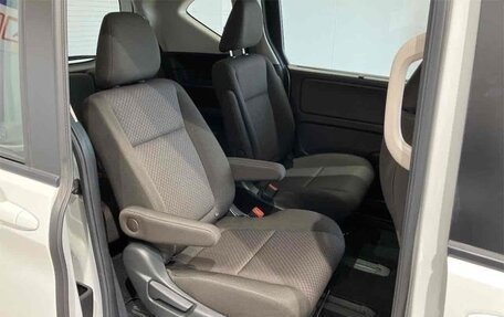 Honda Freed II, 2023 год, 1 472 000 рублей, 14 фотография