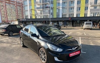 Hyundai Solaris II рестайлинг, 2012 год, 700 000 рублей, 1 фотография