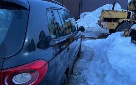 Volkswagen Tiguan I, 2009 год, 850 000 рублей, 3 фотография