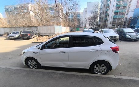 KIA Rio III рестайлинг, 2016 год, 350 000 рублей, 2 фотография