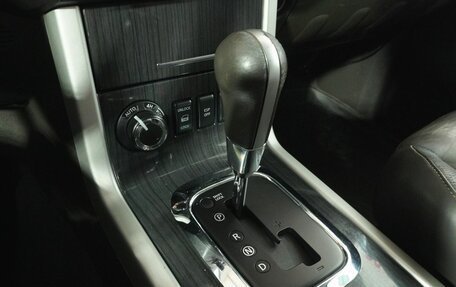 Nissan Pathfinder, 2013 год, 1 345 000 рублей, 13 фотография