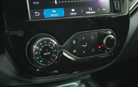 Renault Kaptur I рестайлинг, 2020 год, 1 850 000 рублей, 13 фотография