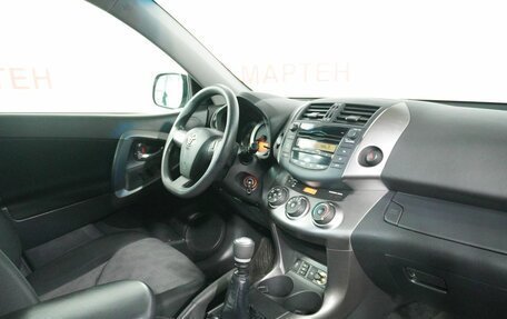 Toyota RAV4, 2011 год, 1 678 000 рублей, 10 фотография