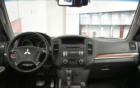 Mitsubishi Pajero IV, 2011 год, 2 190 000 рублей, 9 фотография
