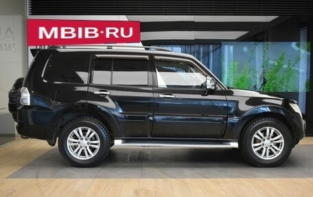 Mitsubishi Pajero IV, 2011 год, 2 190 000 рублей, 4 фотография