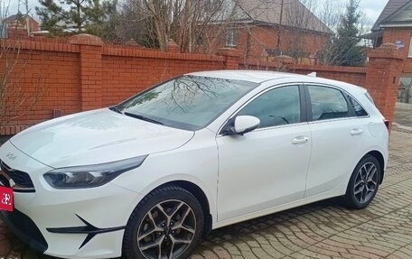 KIA cee'd III, 2022 год, 2 400 000 рублей, 1 фотография