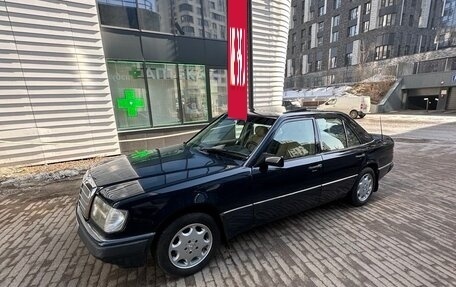 Mercedes-Benz E-Класс, 1992 год, 1 160 000 рублей, 2 фотография