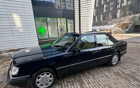 Mercedes-Benz E-Класс, 1992 год, 1 160 000 рублей, 7 фотография