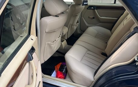 Mercedes-Benz E-Класс, 1992 год, 1 160 000 рублей, 19 фотография