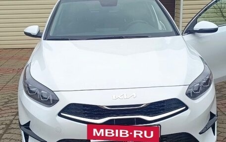 KIA cee'd III, 2022 год, 2 400 000 рублей, 6 фотография