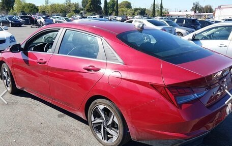 Hyundai Elantra, 2023 год, 1 490 000 рублей, 11 фотография