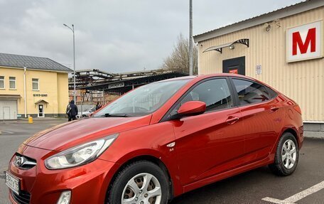 Hyundai Solaris II рестайлинг, 2011 год, 850 000 рублей, 3 фотография