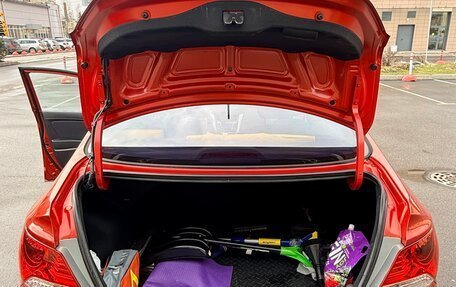 Hyundai Solaris II рестайлинг, 2011 год, 850 000 рублей, 6 фотография