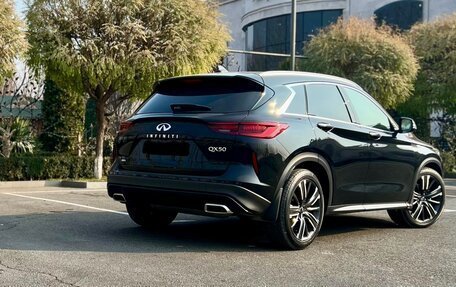 Infiniti QX50 II, 2022 год, 2 450 000 рублей, 4 фотография