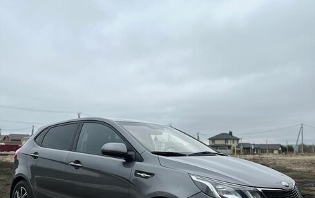 KIA Rio III рестайлинг, 2013 год, 875 000 рублей, 2 фотография