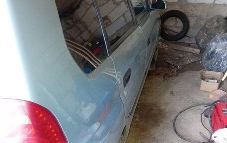 Mitsubishi Space Star I рестайлинг, 2004 год, 250 000 рублей, 19 фотография