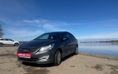Hyundai Solaris II рестайлинг, 2015 год, 850 000 рублей, 5 фотография