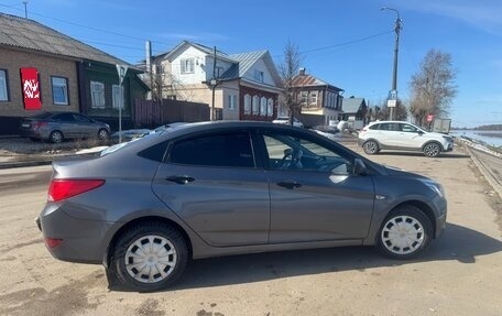 Hyundai Solaris II рестайлинг, 2015 год, 850 000 рублей, 13 фотография