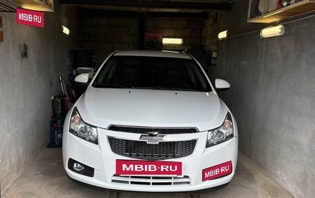 Chevrolet Cruze II, 2011 год, 950 000 рублей, 11 фотография