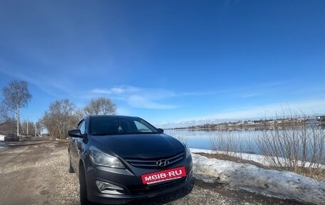 Hyundai Solaris II рестайлинг, 2015 год, 850 000 рублей, 14 фотография