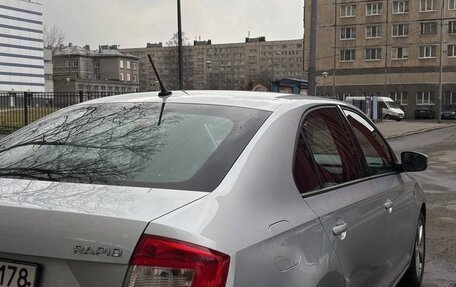 Skoda Rapid I, 2015 год, 1 000 000 рублей, 5 фотография