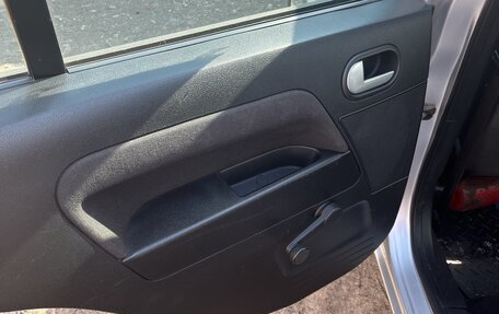 Ford Fusion I, 2006 год, 345 000 рублей, 10 фотография