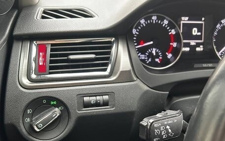 Skoda Rapid I, 2015 год, 1 000 000 рублей, 18 фотография