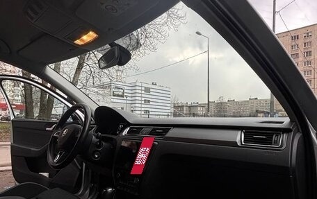 Skoda Rapid I, 2015 год, 1 000 000 рублей, 16 фотография