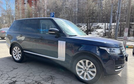 Land Rover Range Rover IV рестайлинг, 2017 год, 5 600 000 рублей, 4 фотография