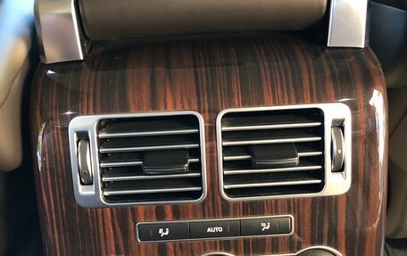 Land Rover Range Rover IV рестайлинг, 2017 год, 5 600 000 рублей, 14 фотография