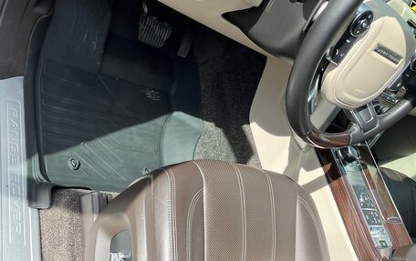 Land Rover Range Rover IV рестайлинг, 2017 год, 5 600 000 рублей, 22 фотография