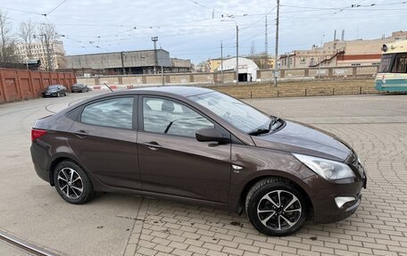 Hyundai Solaris II рестайлинг, 2016 год, 890 000 рублей, 3 фотография