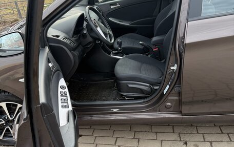 Hyundai Solaris II рестайлинг, 2016 год, 890 000 рублей, 6 фотография