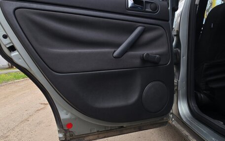 Volkswagen Passat B5+ рестайлинг, 2004 год, 550 000 рублей, 20 фотография