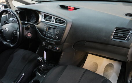 KIA cee'd III, 2014 год, 889 000 рублей, 19 фотография