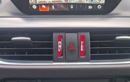 Mazda 6, 2016 год, 1 600 000 рублей, 25 фотография